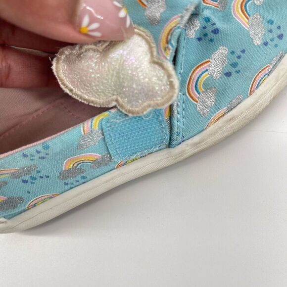TOMS Kids Alpargata Weather Slip-On Shoes – Blue Rainbow Print – Size 10 - Picture 11 of 13